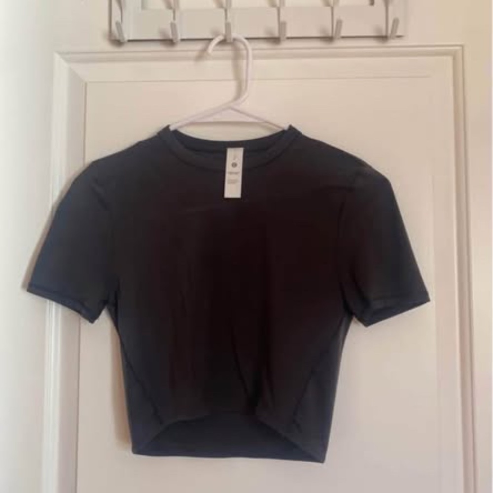 Lululemon Wundermost Ultra-Soft Nulu Crewneck Cropped T-Shirt